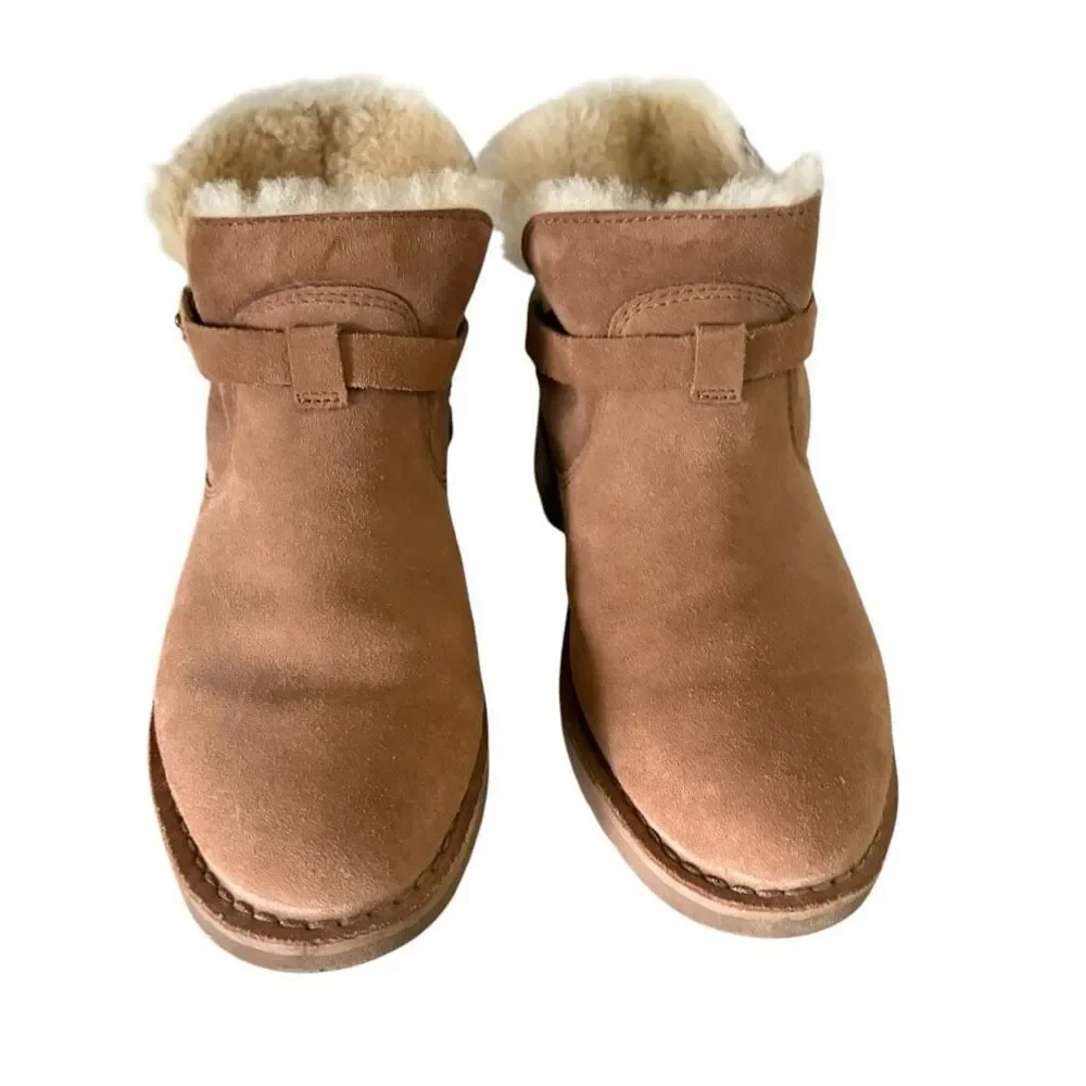 UGG Elisa Genuine Shearling Pull-on Bootie US Size 8.5 Women’s Chestnut Browm